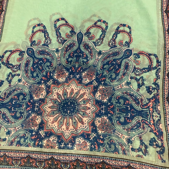 Ricki’s 8-WAY CONVERTIBLE RUANA - Picture 9 of 11